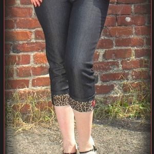 Rumble59 denim capri pants